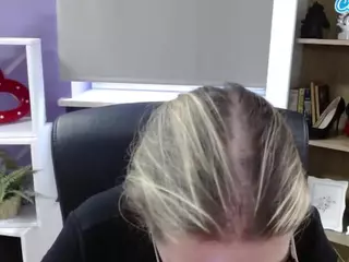 ZoeyFancy's Live Sex Cam Show