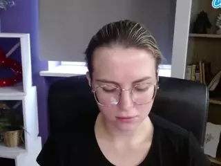 ZoeyFancy's Live Sex Cam Show