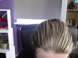 ZoeyFancy's Live Sex Cam Show