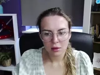 ZoeyFancy's Live Sex Cam Show