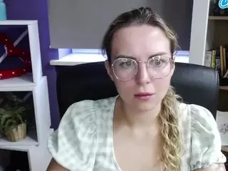 ZoeyFancy's Live Sex Cam Show
