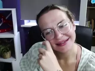 ZoeyFancy's Live Sex Cam Show