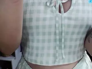 ZoeyFancy's Live Sex Cam Show