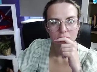 ZoeyFancy's Live Sex Cam Show