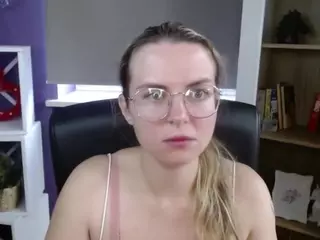 ZoeyFancy's Live Sex Cam Show