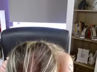 ZoeyFancy's Live Sex Cam Show
