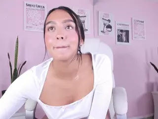 EmmaBruns's Live Sex Cam Show