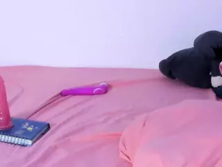krisleen18's Live Sex Cam Show