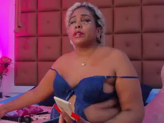 MillyStonne's Live Sex Cam Show