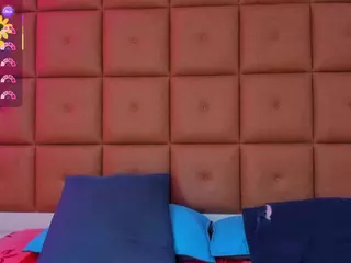 MillyStonne's Live Sex Cam Show