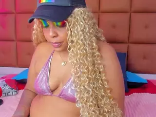 MillyStonne's Live Sex Cam Show