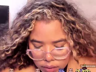 niickypurple's Live Sex Cam Show