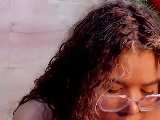 niickypurple's Live Sex Cam Show