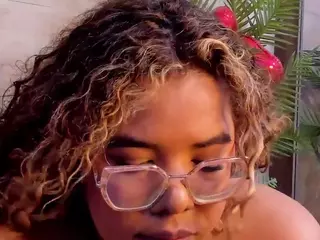 niickypurple's Live Sex Cam Show