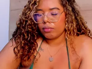 niickypurple's Live Sex Cam Show