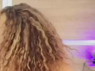 niickypurple's Live Sex Cam Show