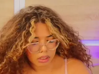 niickypurple's Live Sex Cam Show