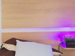 niickypurple's Live Sex Cam Show