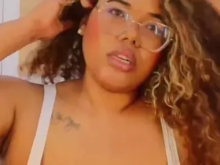 niickypurple's Live Sex Cam Show