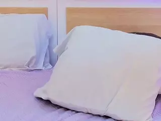 niickypurple's Live Sex Cam Show