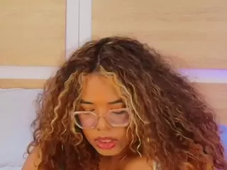 niickypurple's Live Sex Cam Show