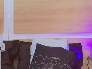 niickypurple's Live Sex Cam Show
