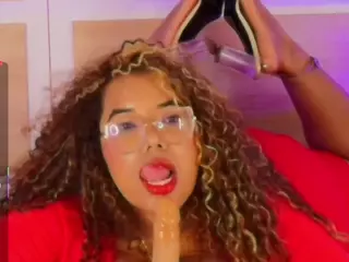 niickypurple's Live Sex Cam Show
