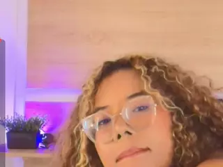 niickypurple's Live Sex Cam Show