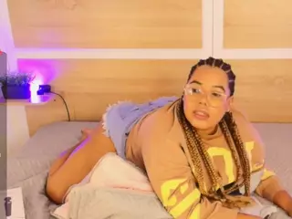niickypurple's Live Sex Cam Show