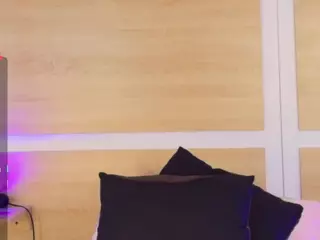 niickypurple's Live Sex Cam Show