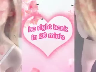 ellyary's Live Sex Cam Show