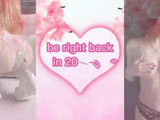 ellyary's Live Sex Cam Show
