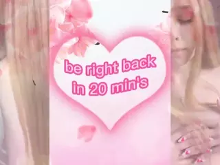 ellyary's Live Sex Cam Show