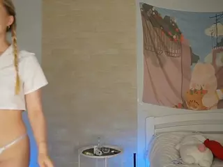 ellyary's Live Sex Cam Show
