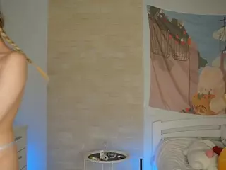 ellyary's Live Sex Cam Show