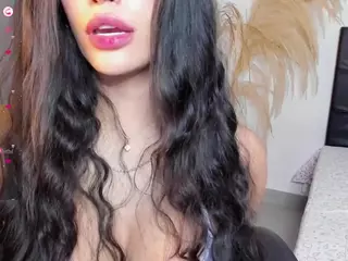 Emma-andreew1's Live Sex Cam Show