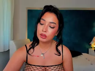 awesome-jolie's Live Sex Cam Show