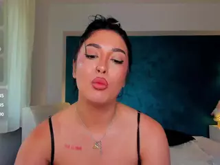 awesome-jolie's Live Sex Cam Show