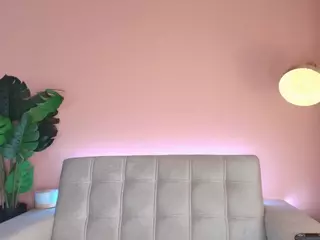 almacastillo's Live Sex Cam Show