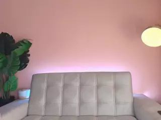 almacastillo's Live Sex Cam Show