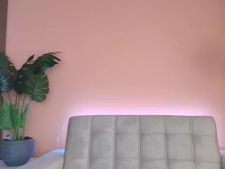 almacastillo's Live Sex Cam Show