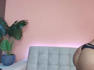 almacastillo's Live Sex Cam Show