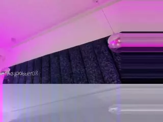 Arianna Suarezz's Live Sex Cam Show