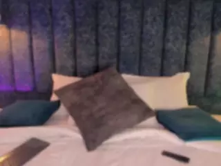 Arianna Suarezz's Live Sex Cam Show