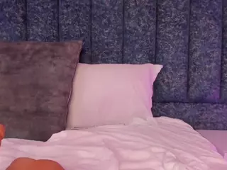 Arianna Suarezz's Live Sex Cam Show