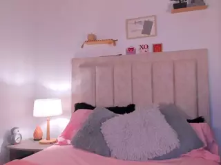 Avalineblanc's Live Sex Cam Show