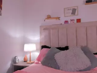 Avalineblanc's Live Sex Cam Show