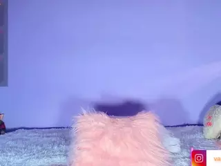 Julieth-Rossi's Live Sex Cam Show