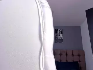 AlejaCute's Live Sex Cam Show