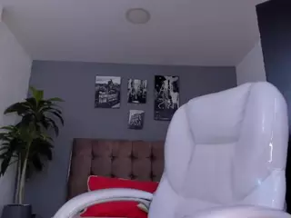 AlejaCute's Live Sex Cam Show